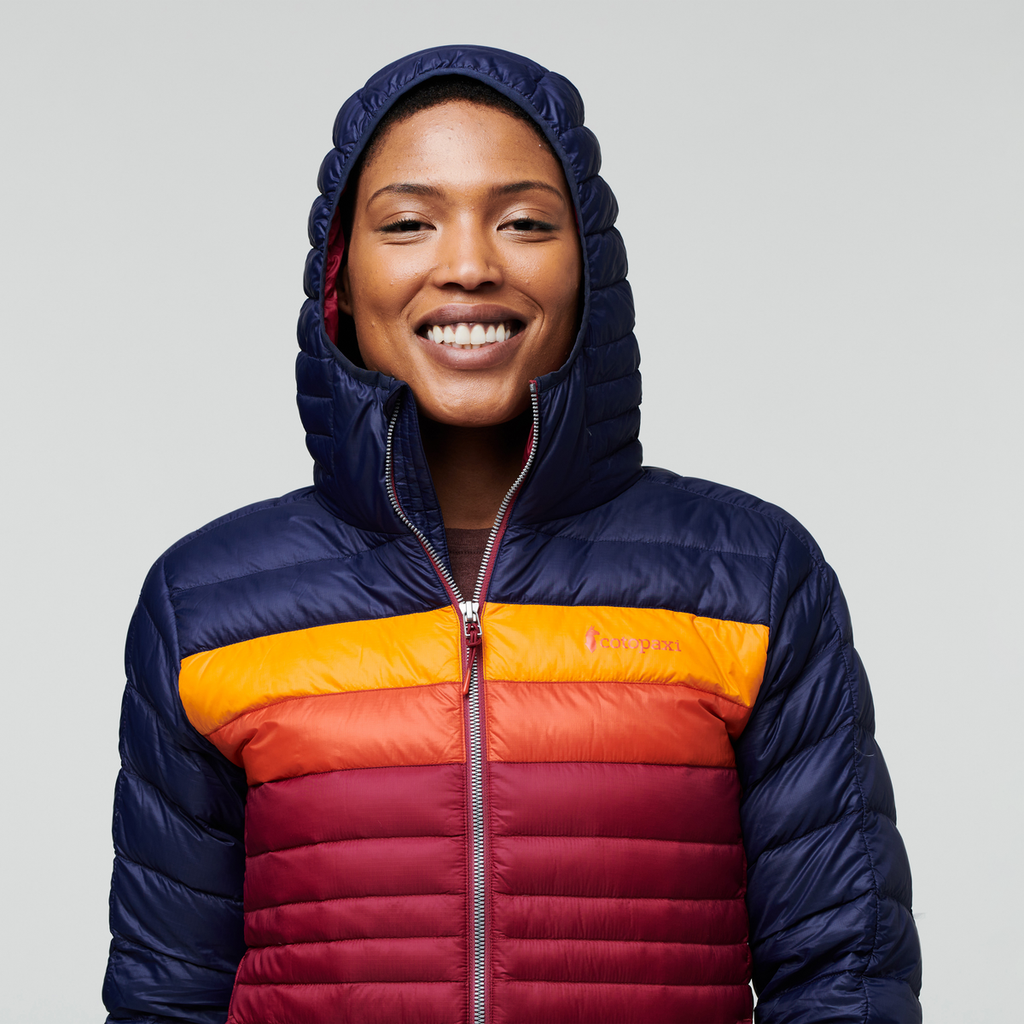 Fuego Hooded Down Jacket - Women's